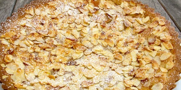 Crostata di mandorle e mele